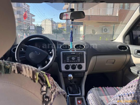 AZ YAKAR ÇOK KAÇAR KLIMALI DÖRT CAM OTOMATIK