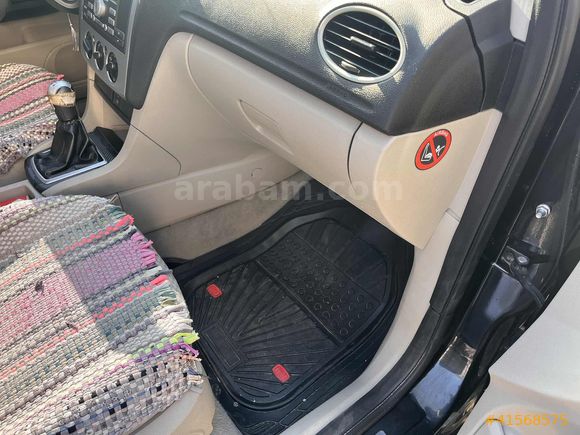 AZ YAKAR ÇOK KAÇAR KLIMALI DÖRT CAM OTOMATIK