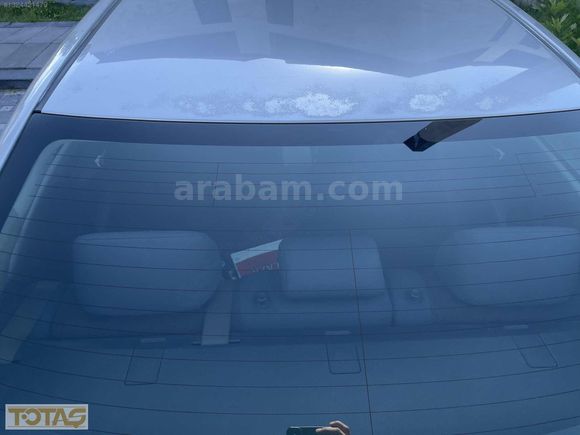 2011 MODEL 1.6 COROLLA KM:142.000 1 PARCA BOYA VARDIR