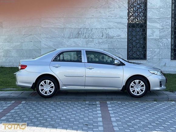 2011 MODEL 1.6 COROLLA KM:142.000 1 PARCA BOYA VARDIR