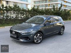 HATASIZ 2025 HYUNDAİ İ30 1.5 T-GDI MHEV COMFORT SIFIR AYARINDA