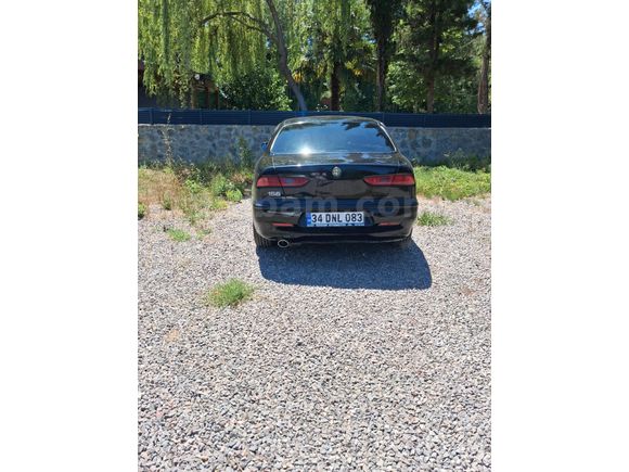 Sahibinden Alfa Romeo 156 2.0 TS Selespeed 2002 Model