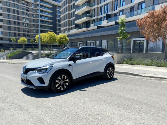 2023 RENAULT CAPTUR TOUCH PLUS 1.3 MILD HYBRID EDC OTOMATİK