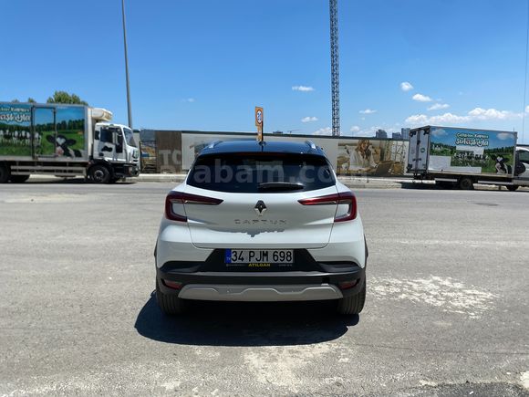 2023 RENAULT CAPTUR TOUCH PLUS 1.3 MILD HYBRID EDC OTOMATİK