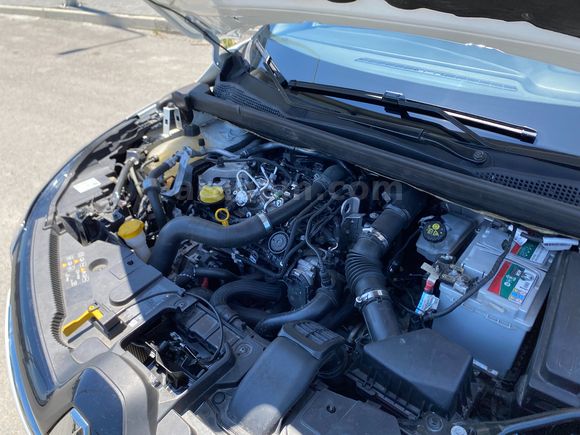 2023 RENAULT CAPTUR TOUCH PLUS 1.3 MILD HYBRID EDC OTOMATİK
