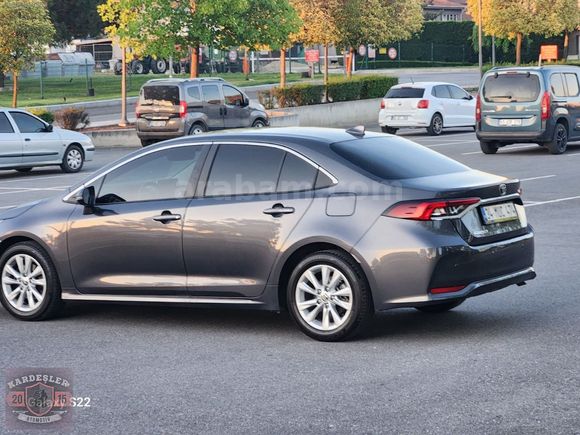 350 BİN PEŞİN KALANI 36 AY VADE&SENET İMKANI COROLLA