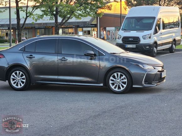350 BİN PEŞİN KALANI 36 AY VADE&SENET İMKANI COROLLA
