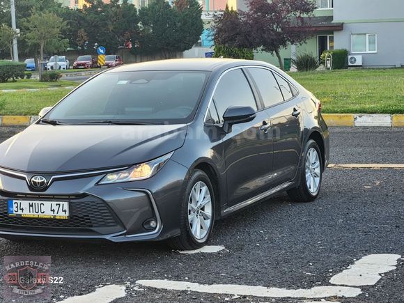 350 BİN PEŞİN KALANI 36 AY VADE&SENET İMKANI COROLLA