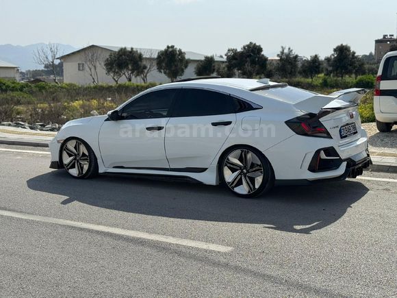Sahibinden Honda Civic 1.6i VTEC Eco Executive 2017 Model