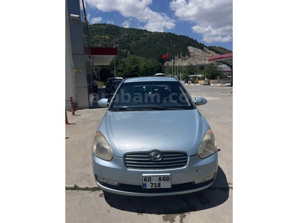 Sahibinden Hyundai Accent Era 1.4 Team 2006 Model  318.000 km Mavi (metalik)