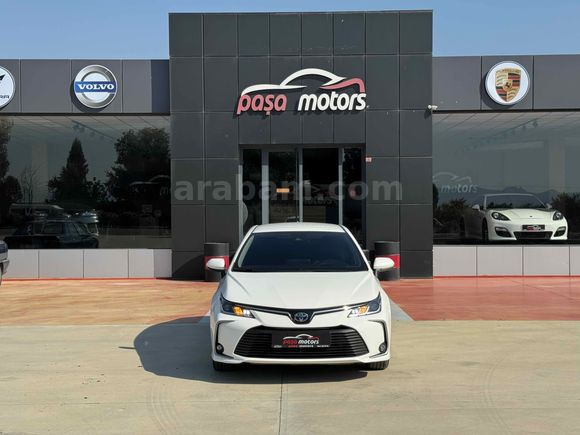 Galeriden Toyota Corolla 1.8 Hybrid Dream 2020 Model Manisa