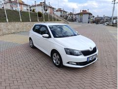 Sahibinden Skoda Fabia 1.2 TSI Style 2016 Model  80.000 km Beyaz