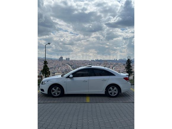 Sahibinden Chevrolet Cruze 1.6 LS Plus 2011 Model