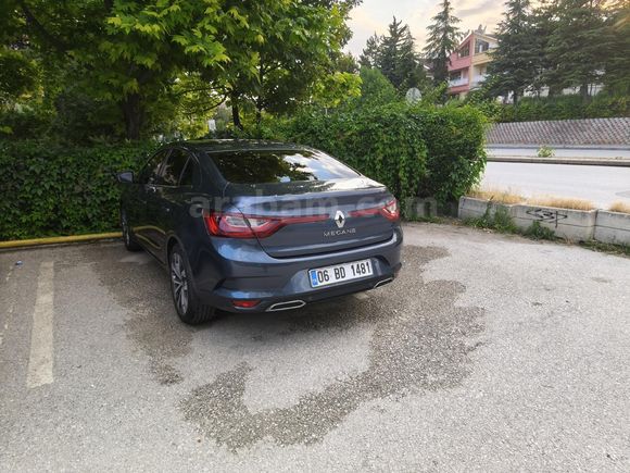 Sahibinden Renault Megane 1.3 TCe Joy 2022 Model Ankara