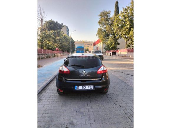 Sahibinden Renault Megane 1.6 Expression 2011 Model