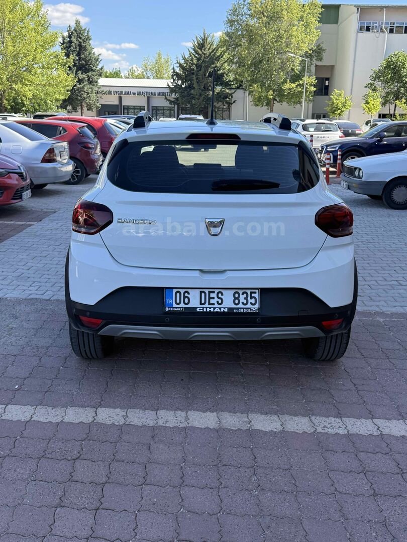 Galeriden Dacia Sandero 1.0 TCe Prestige 2022 Model Elazığ 52.000 km Beyaz 4