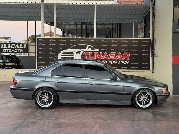 Galeriden BMW 7 Serisi 725tds 1996 Model Balıkesir