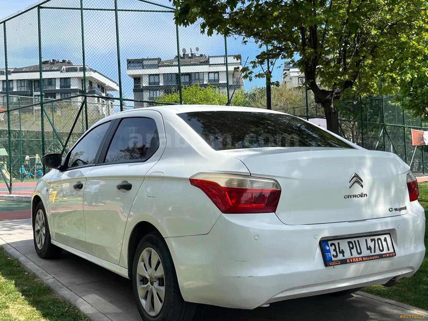 Galeriden Citroen C-Elysée 1.6 HDi Attraction 2016 Model İstanbul 233.000 km Beyaz 7