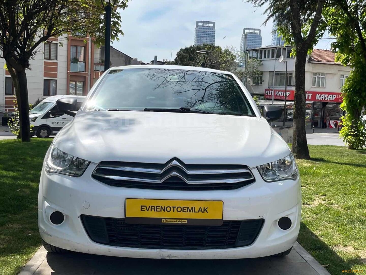 Galeriden Citroen C-Elysée 1.6 HDi Attraction 2016 Model İstanbul 233.000 km Beyaz 1