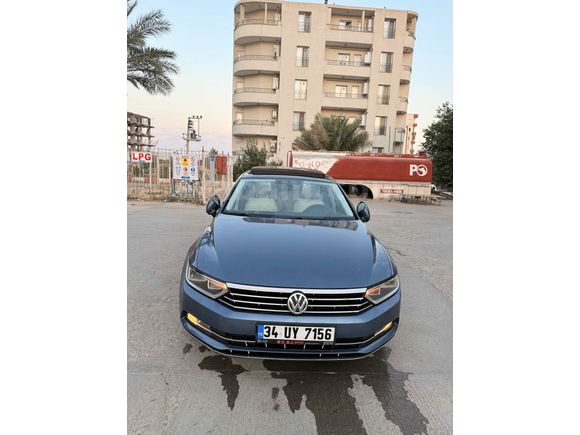 Sahibinden Volkswagen Passat 1.6 TDi BlueMotion Comfortline 2017 Model  270.000 km Mavi (metalik)