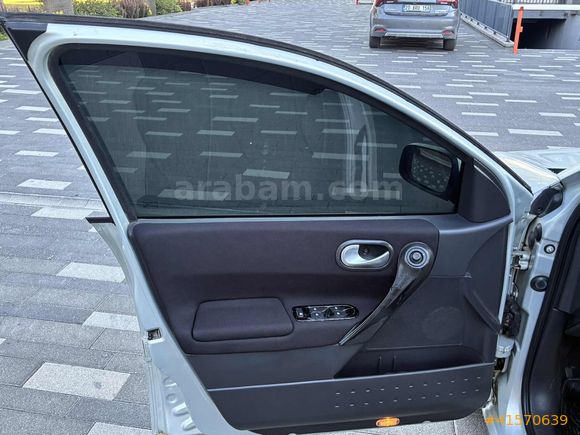 2004 MEGAN II 1.6 BENZİN LPG Lİ 260.000 KM