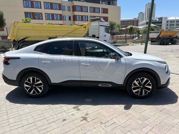 Sahibinden Citroen C4 X 1.2 PureTech Shine Bold 2024 Model 