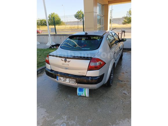 Sahibinden Renault Megane 1.4 Authentique 2005 Model