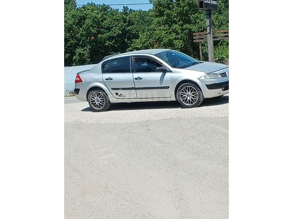 Sahibinden Renault Megane 1.4 Authentique 2005 Model