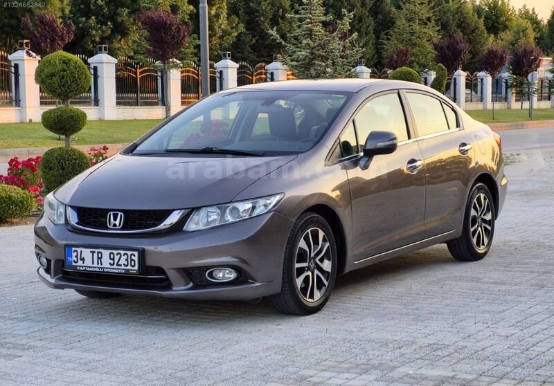 Galeriden Honda Civic 1.6i VTEC Premium 2015 Model Eskişehir 100.000 km Füme