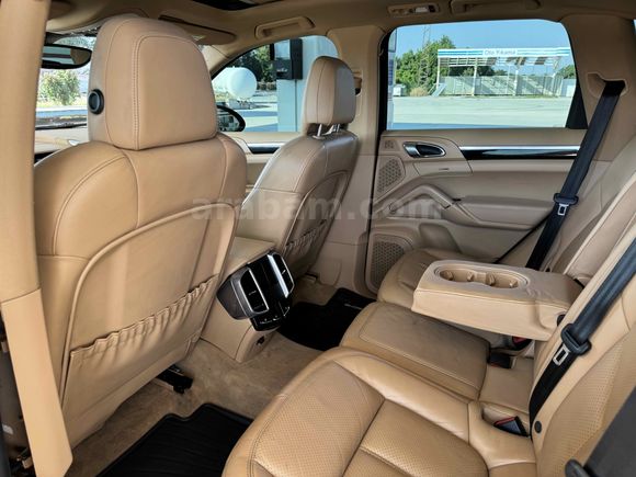 Galeriden Porsche Cayenne 3.0 Diesel 2014 Model Manisa