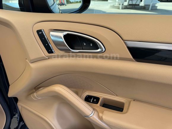 Galeriden Porsche Cayenne 3.0 Diesel 2014 Model Manisa