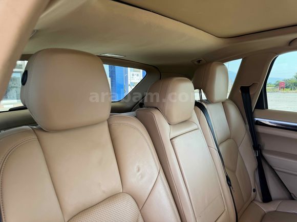 Galeriden Porsche Cayenne 3.0 Diesel 2014 Model Manisa
