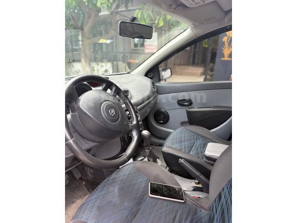 Sahibinden Renault Clio 1.4 Authentique 2006 Model