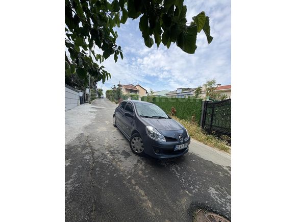 Sahibinden Renault Clio 1.4 Authentique 2006 Model