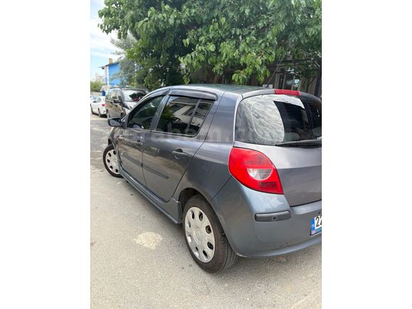 Sahibinden Renault Clio 1.4 Authentique 2006 Model