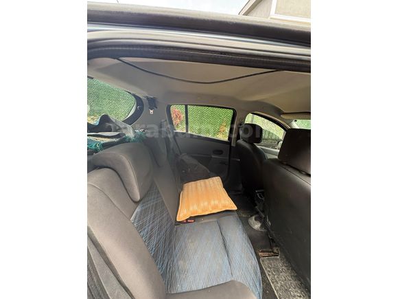 Sahibinden Renault Clio 1.4 Authentique 2006 Model