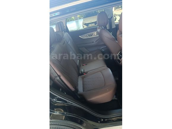 Sahibinden 4.000km Chery Tiggo 8 Pro Max Exceptional 2025 Model