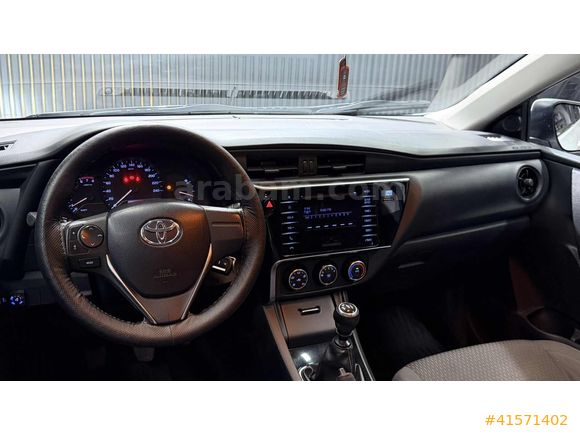 ||| GK MOTORS ||| TOYOTA COROLLA 2017 130bin Km