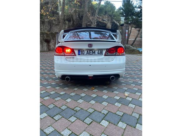 Sahibinden Honda Civic 1.6i VTEC Elegance 2011 Model
