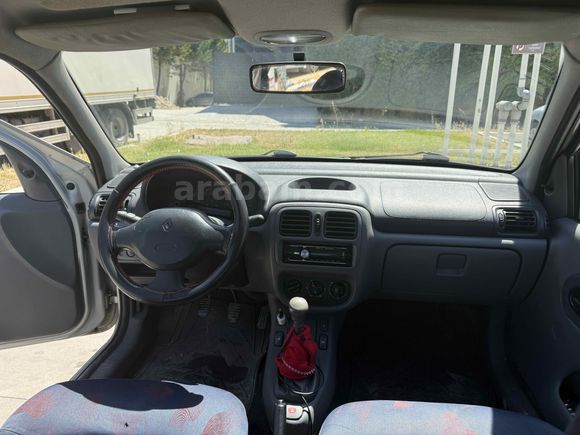 Sahibinden Renault Clio 1.4 RNA 2000 Model 
