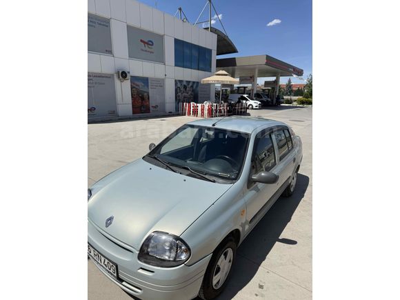 Sahibinden Renault Clio 1.4 RNA 2000 Model 
