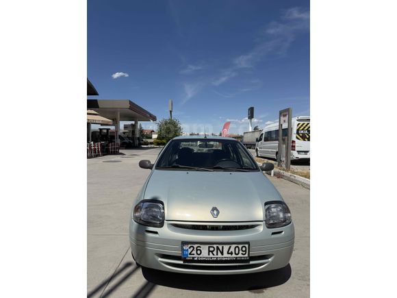 Sahibinden Renault Clio 1.4 RNA 2000 Model 