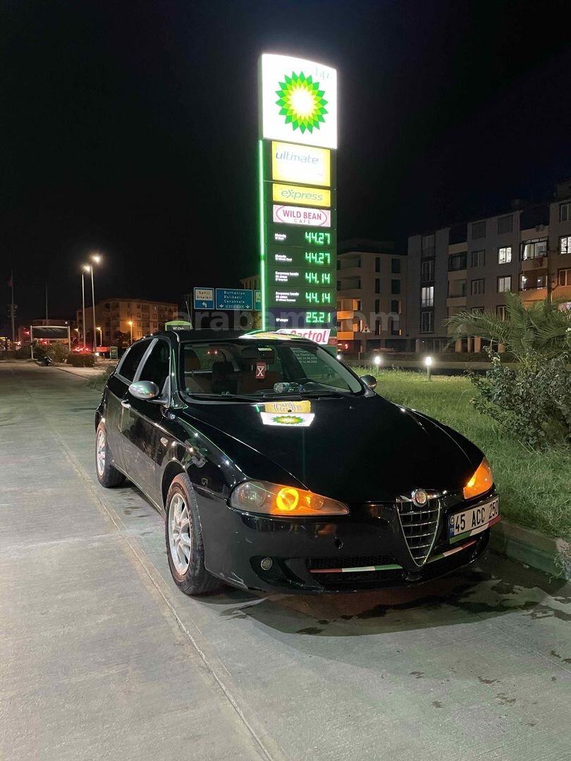 Sahibinden Alfa Romeo 147 1.6 TS Progression 2008 Model Balıkesir 310.000 km Siyah 5