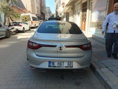 Galeriden Renault Megane 1.3 TCe Icon 2024 Model Bursa
