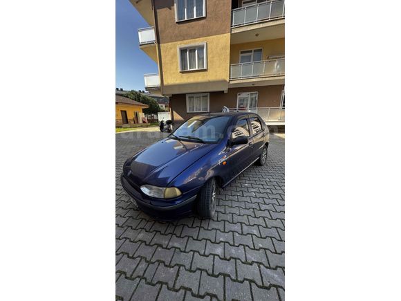 Temiz kullanılmış aile aracı 