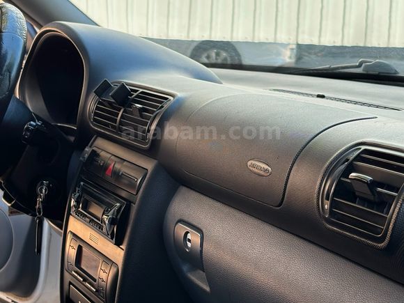 Memurdan Seat Leon 1.6 Signo 2000 Model 
