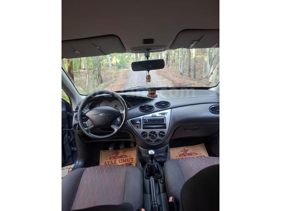 Sahibinden Ford Focus 1.6 Ghia 2002 Model