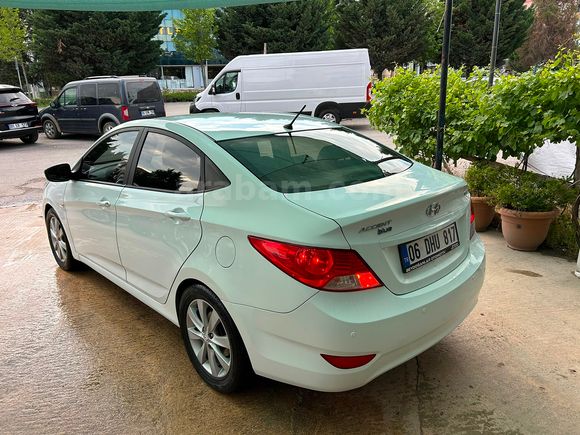 BEYDOĞANLAR'DAN HYUNDAİ ACCENT BLUE-1.6 CRDİ-MODE PLUS