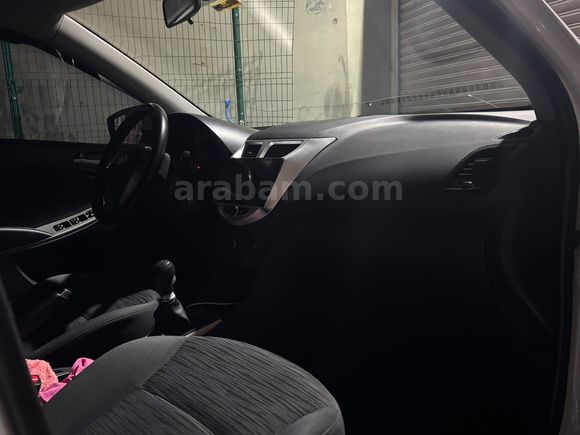 Sahibinden Hyundai Accent Blue 1.6 CRDI Mode Plus 2017 Model Degisensiz