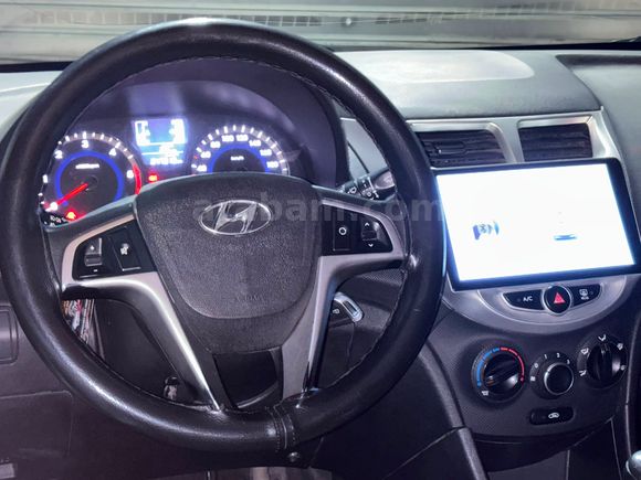 Sahibinden Hyundai Accent Blue 1.6 CRDI Mode Plus 2017 Model Degisensiz